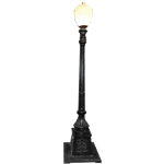 10' Black Lamp Post