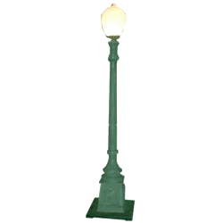 10' Green Lamp Post